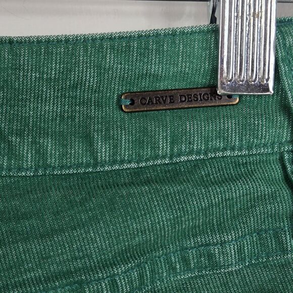 Carve Designs Women's Size 6 Green Oahu Cord Cut Off Shorts 6 Inch Inseam NWOT - Picture 4 of 6